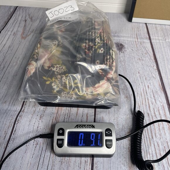 Torrid Floral Blouse - Gray and Pink - Picture 11 of 12